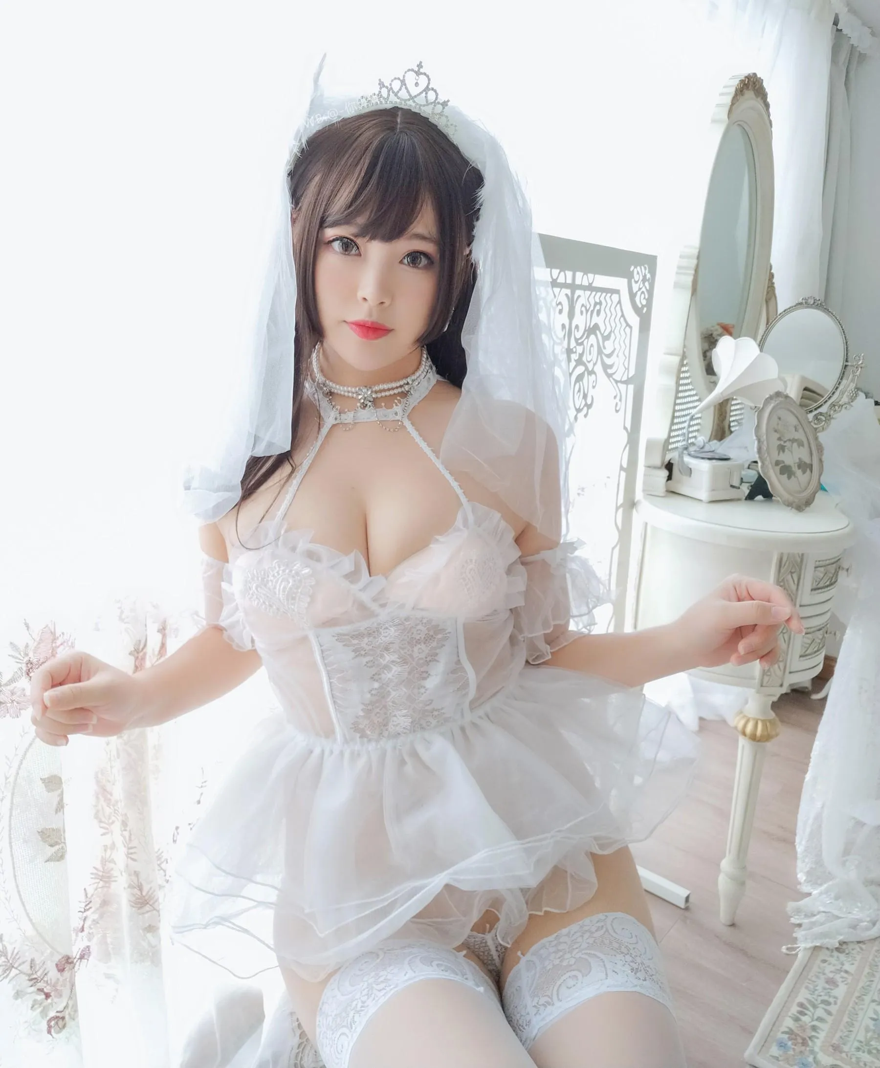 白烨 – NO.09 白天鹅自拍 [25P]插图7